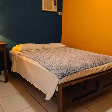 Black Lion Inn Santiago Bagian luar foto